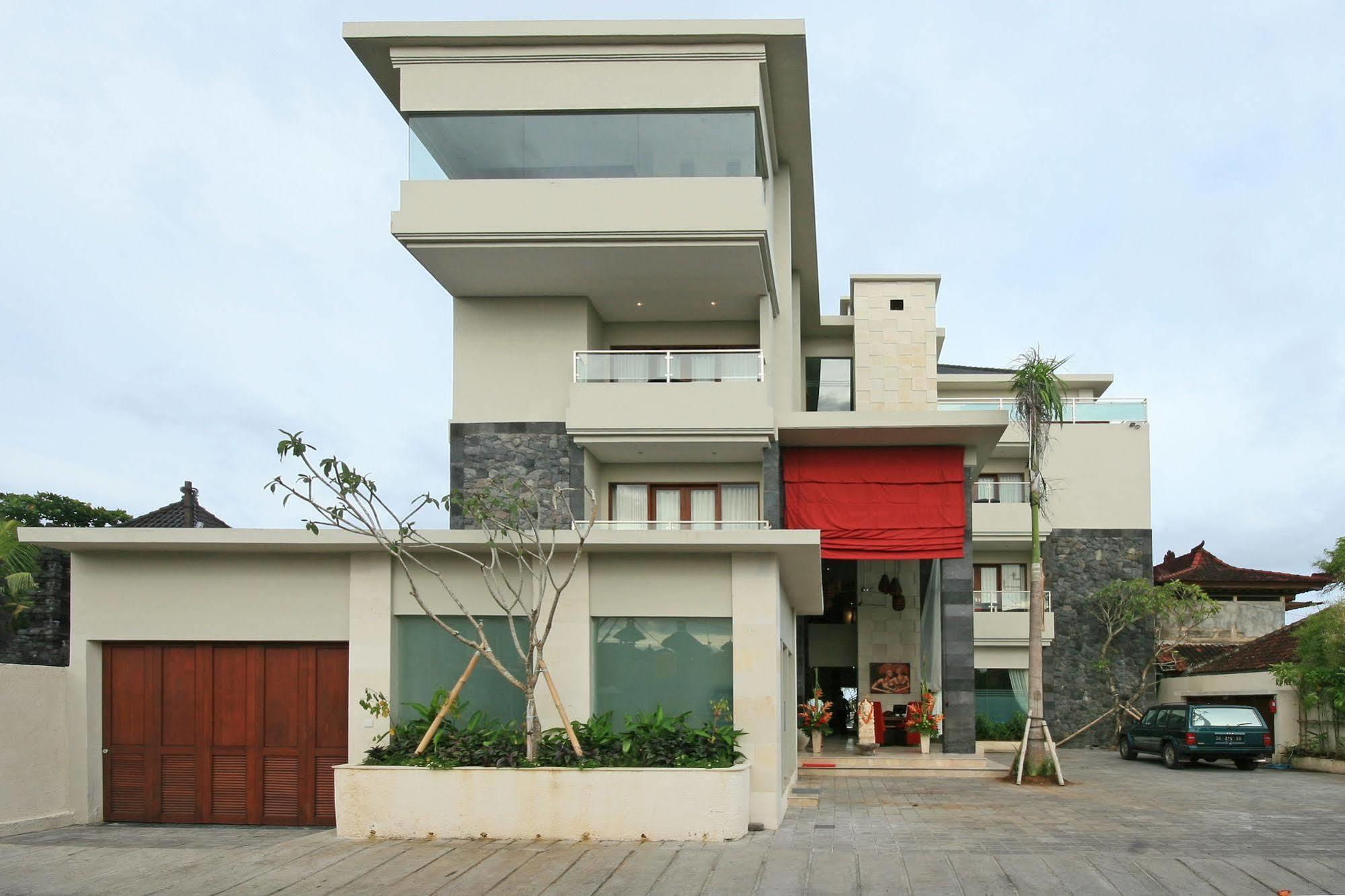 The Segara Suites 白努亚港 外观 照片