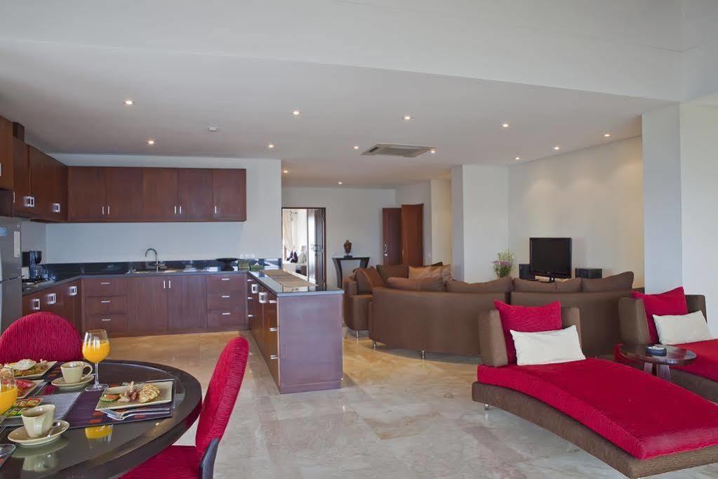 The Segara Suites 白努亚港 外观 照片